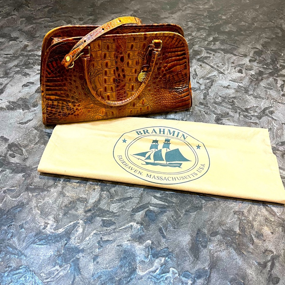 Brahmin signature croc embossed leather zip satchel purse in versatile coffee.